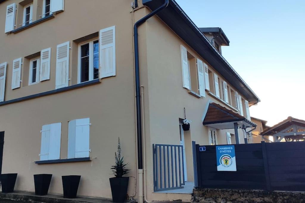 AUX 2 LACS chambres d'hôtes Pierre-Percée Extérieur photo